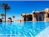 04_holiday-world-beachclub-piscina_wt.jpg